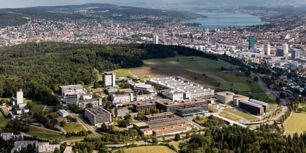 Symbol image: Aerial view of Zurich.