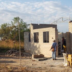 Mutual aid housing cooperative under construction by ex-combatants in Tierragrata, Colombia, 2021. Photo: Daniela Sanjinés